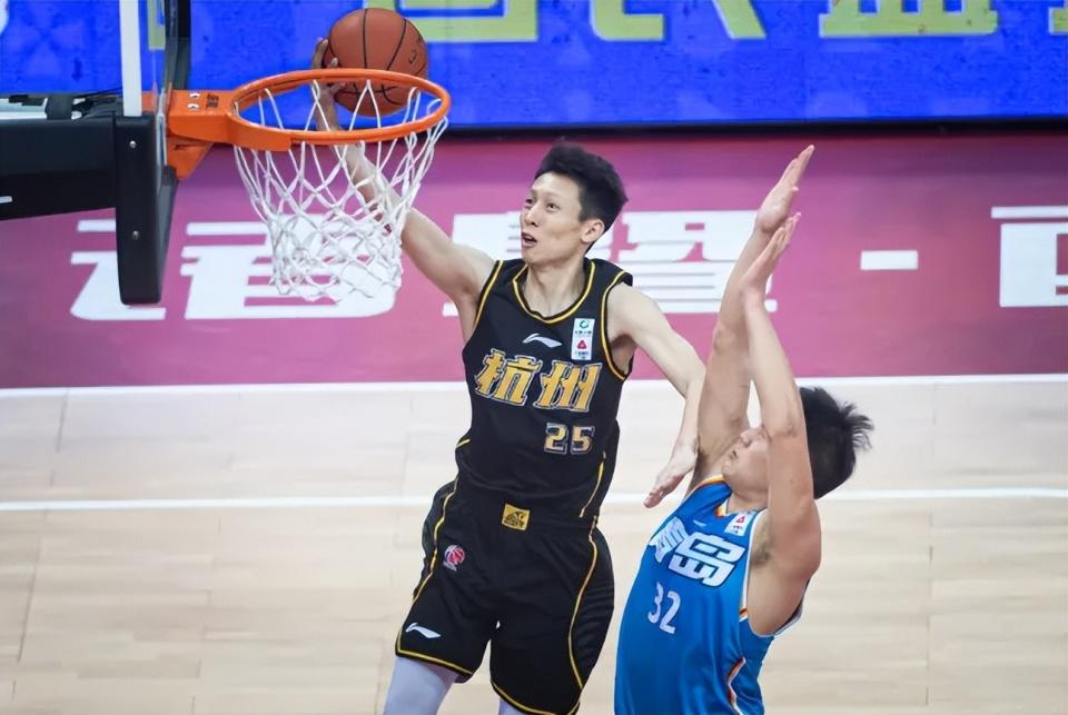 九游体育追梦:文班不是总决赛前二球员 但下赛季他会被媒体评为联盟头牌 九游体育追梦:文班不是总决赛前二球员 但下赛季他会被媒体评为联盟头牌