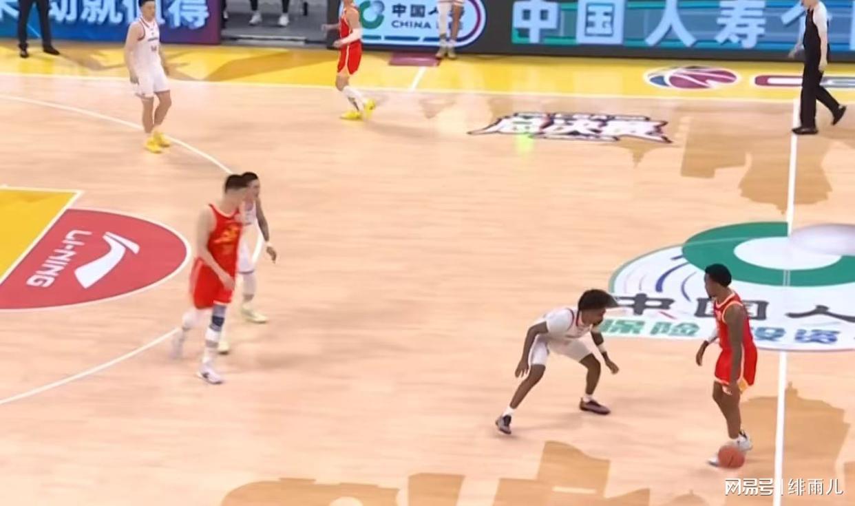 九游体育加盟尼克斯！直接宣布退役！生涯第二次错过总冠军