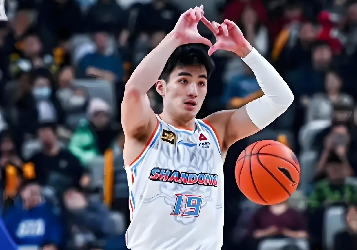 鹈鹕愿听特雷·墨菲交易报价 鹈鹕愿听特雷·墨菲交易报价