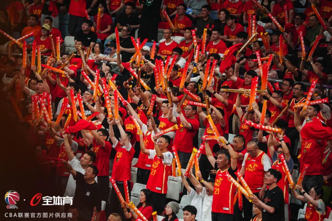 曝凯斯勒目前对爵士感到失望 正在认真考虑未来离队的可能 曝凯斯勒目前对爵士感到失望 正在认真考虑未来离队的可能