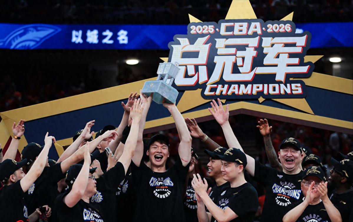 输给尼克斯4分！揪出1个表现最差之人，坑惨了马刺
