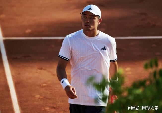 九游体育53年一遇:尼克斯把冠军派对搬上《今夜秀》 九游体育53年一遇:尼克斯把冠军派对搬上《今夜秀》