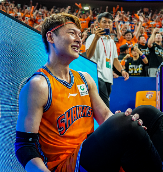 OG阿努诺比:站在英国篮球之巅的NBA冠军倒计时 OG阿努诺比:站在英国篮球之巅的NBA冠军倒计时