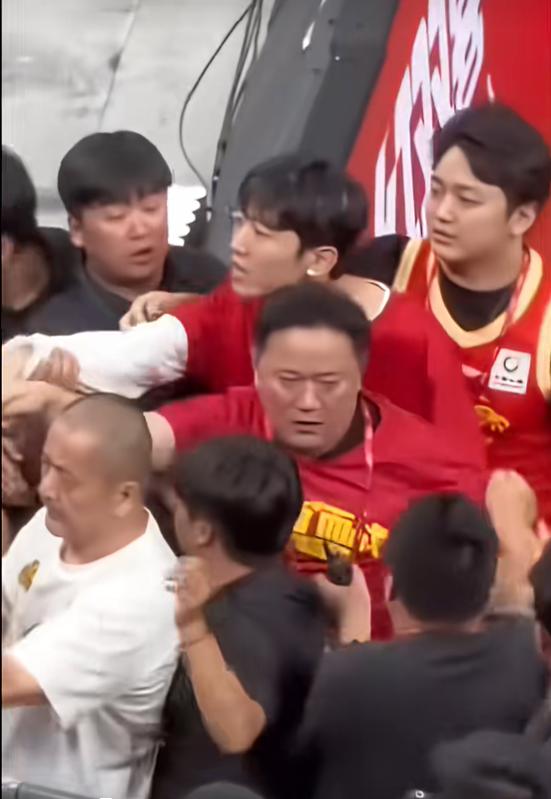 52年圆梦!尼克斯逆转夺冠,诞生2个不可思议,1个不争事实! 52年圆梦!尼克斯逆转夺冠,诞生2个不可思议,1个不争事实!