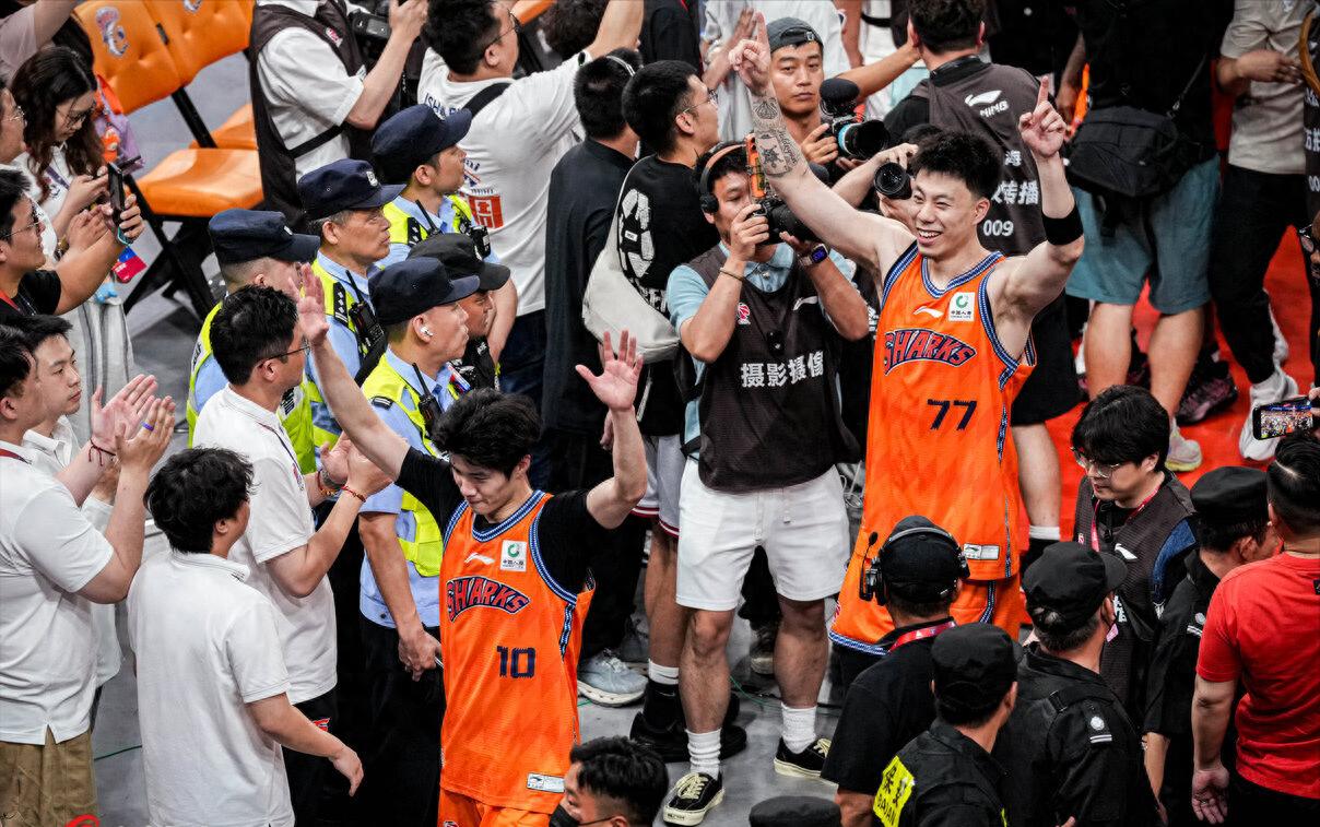 尼克斯太太团赛后计划曝光:一个要宅家烧烤,一个继续当护士 尼克斯太太团赛后计划曝光:一个要宅家烧烤,一个继续当护士