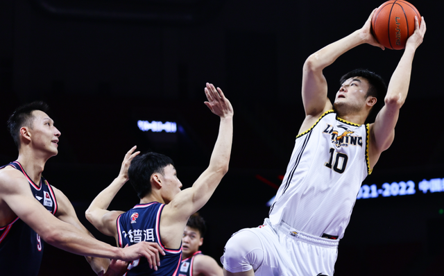 2026NBA选秀三新秀或顺位下滑 2026NBA选秀三新秀或顺位下滑