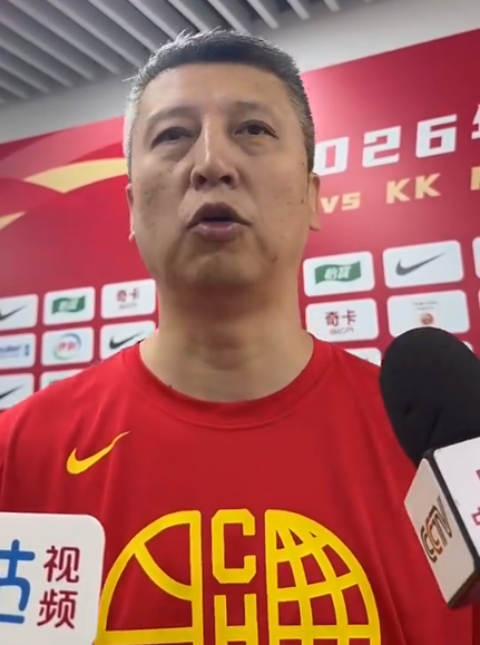 在完成湖人试训后还要去3支球队试训,他总共要试训14支球队? 在完成湖人试训后还要去3支球队试训,他总共要试训14支球队?