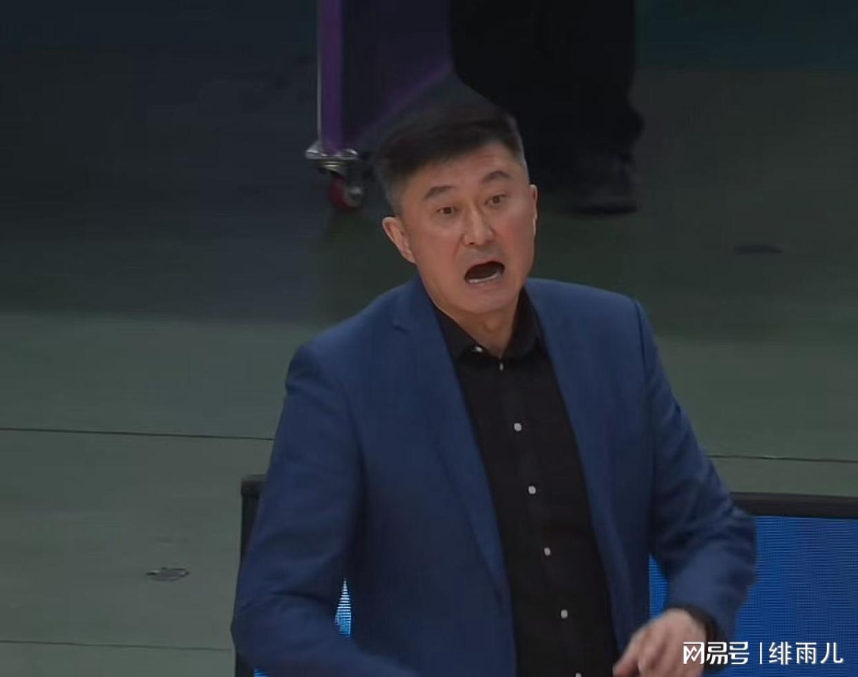 迪马济奥:那不勒斯与马里奥 迪马济奥:那不勒斯与马里奥