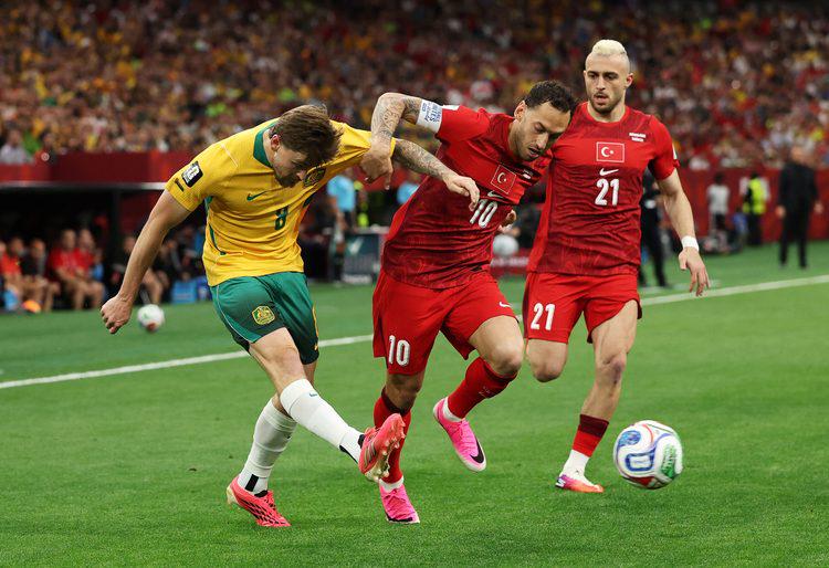 德国门将诺伊尔创纪录：参加5届世界杯，追平马特乌斯