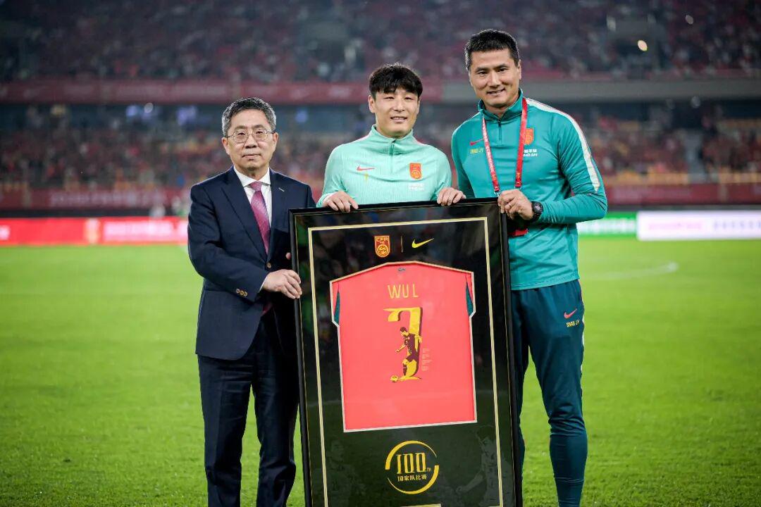 单届世界杯前两场淘汰赛均打进至少3球，比利时是2010年以来首队