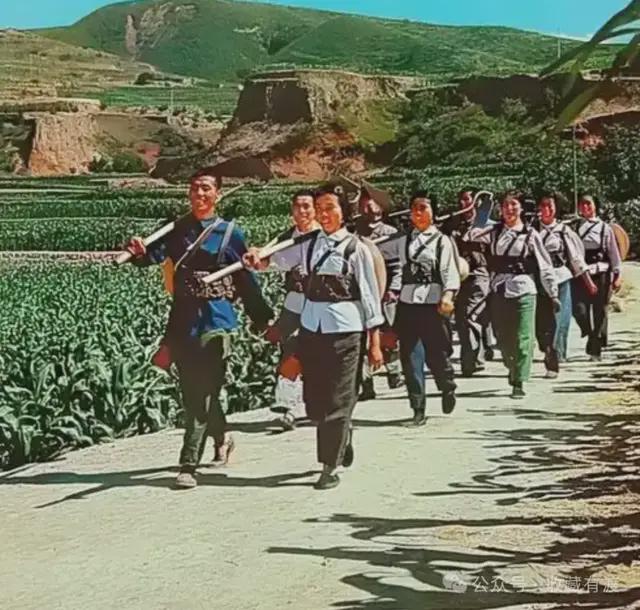 九游体育皮埃尔·萨热空降水晶宫:从法国杯荣耀到欧联杯新征途 九游体育皮埃尔·萨热空降水晶宫:从法国杯荣耀到欧联杯新征途